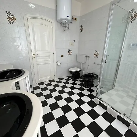 Teis Bed & Breakfast Quartu SantʼElena