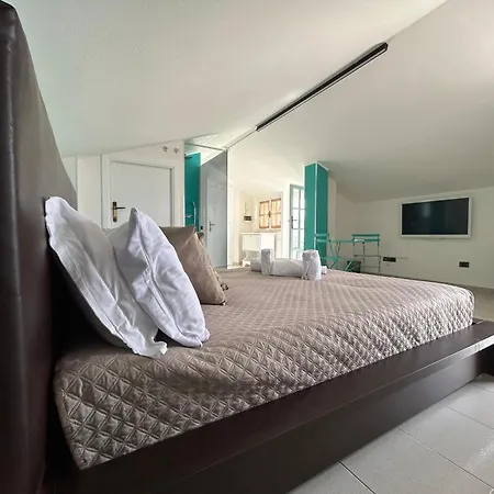 Teis B&B 콰르투 산텔레나
